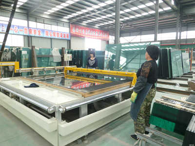 唐山市丰润区德润钢化玻璃有限责任公司